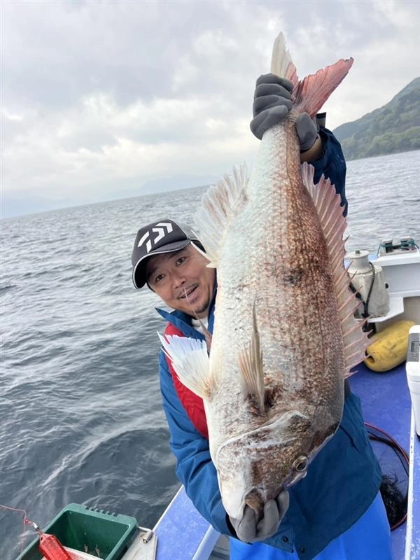 大漁！福井県鷹栖沖の完全フカセ！ | 釣具のイシグロ | 釣り情報
